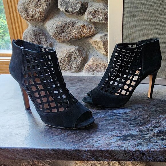 Audrey Brooke “Marseille” Black Suede Open Toe Gladiator Heels Bootie Size 8.5M - Picture 3 of 16